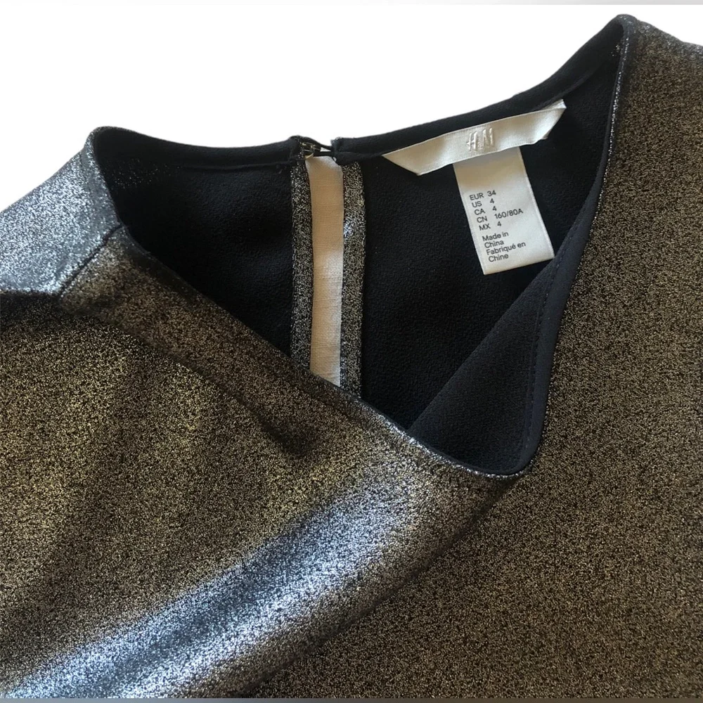 H&M Ladies Black & Silver Glitter Slit Cap Sleeve Fitted New Years Eve Dress - Picture 7 of 11